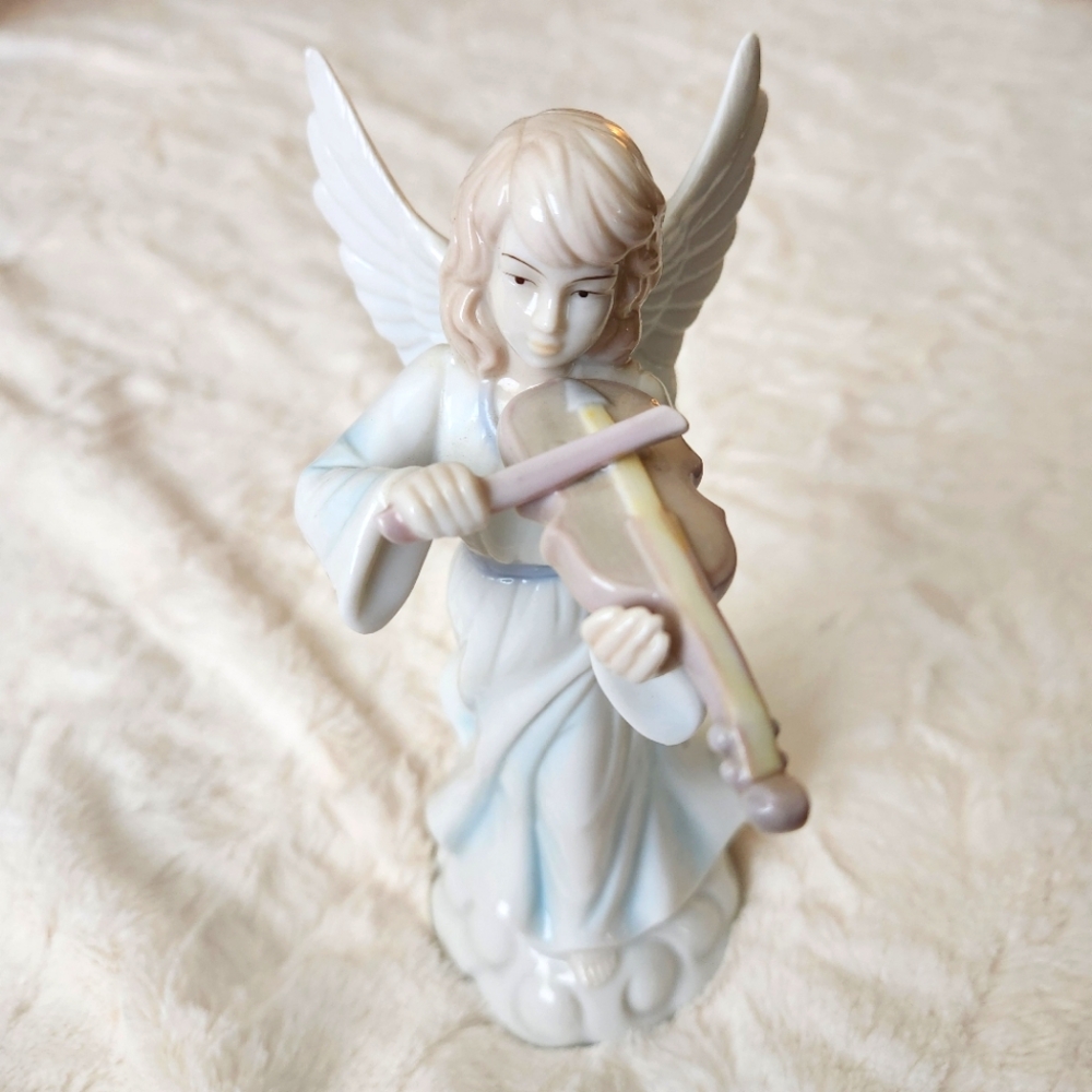 Enesco Vintage Porcelain Angel Playing Violin
